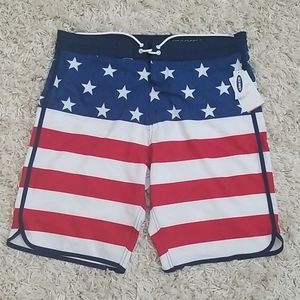 Men's American flag board shorts